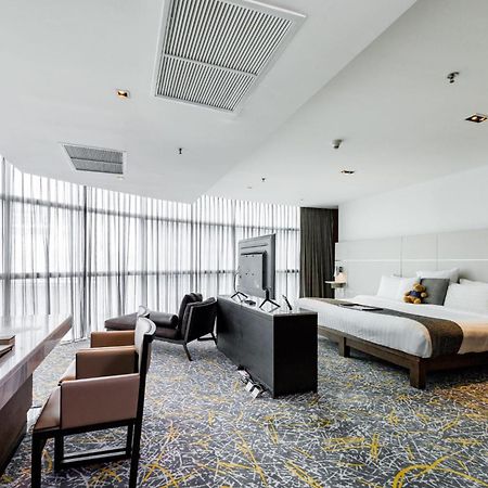 S31 Sukhumvit Hotel Banguecoque Exterior foto