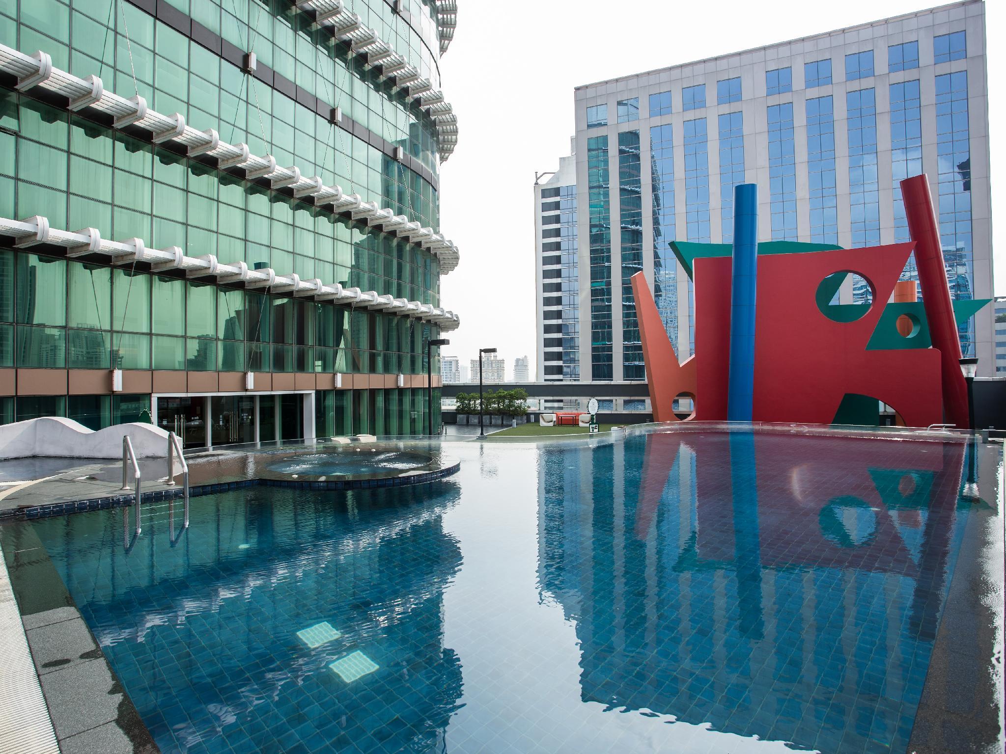 S31 Sukhumvit Hotel Banguecoque Exterior foto