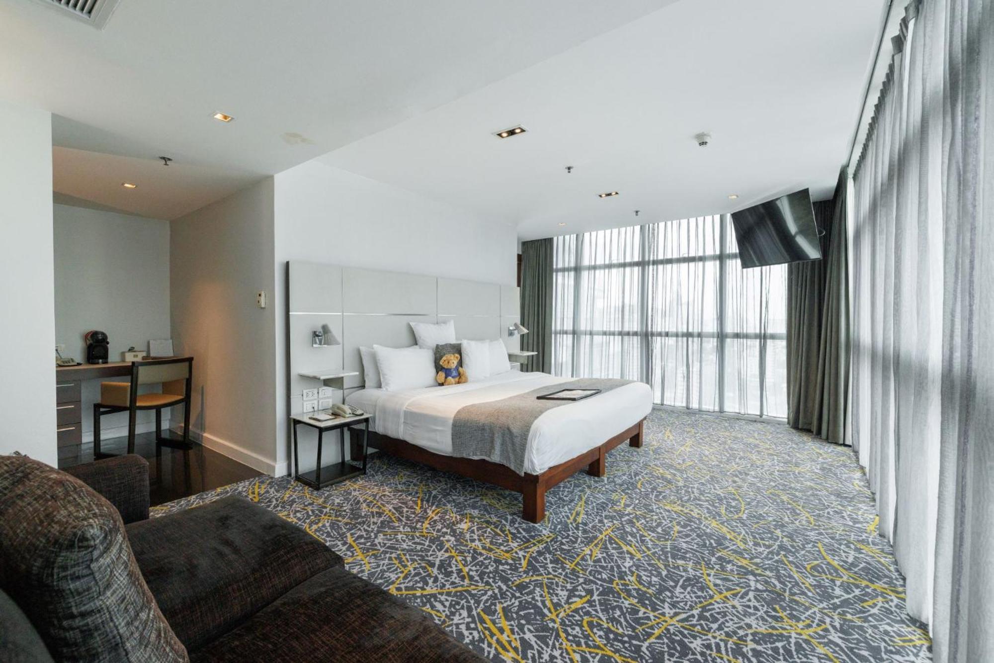 S31 Sukhumvit Hotel Banguecoque Exterior foto