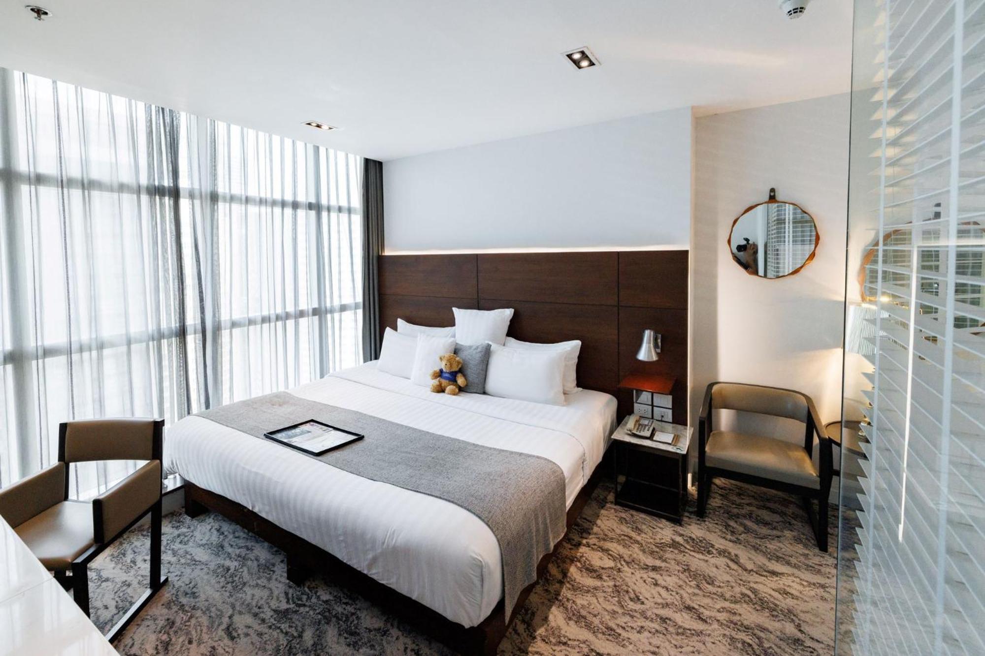 S31 Sukhumvit Hotel Banguecoque Exterior foto