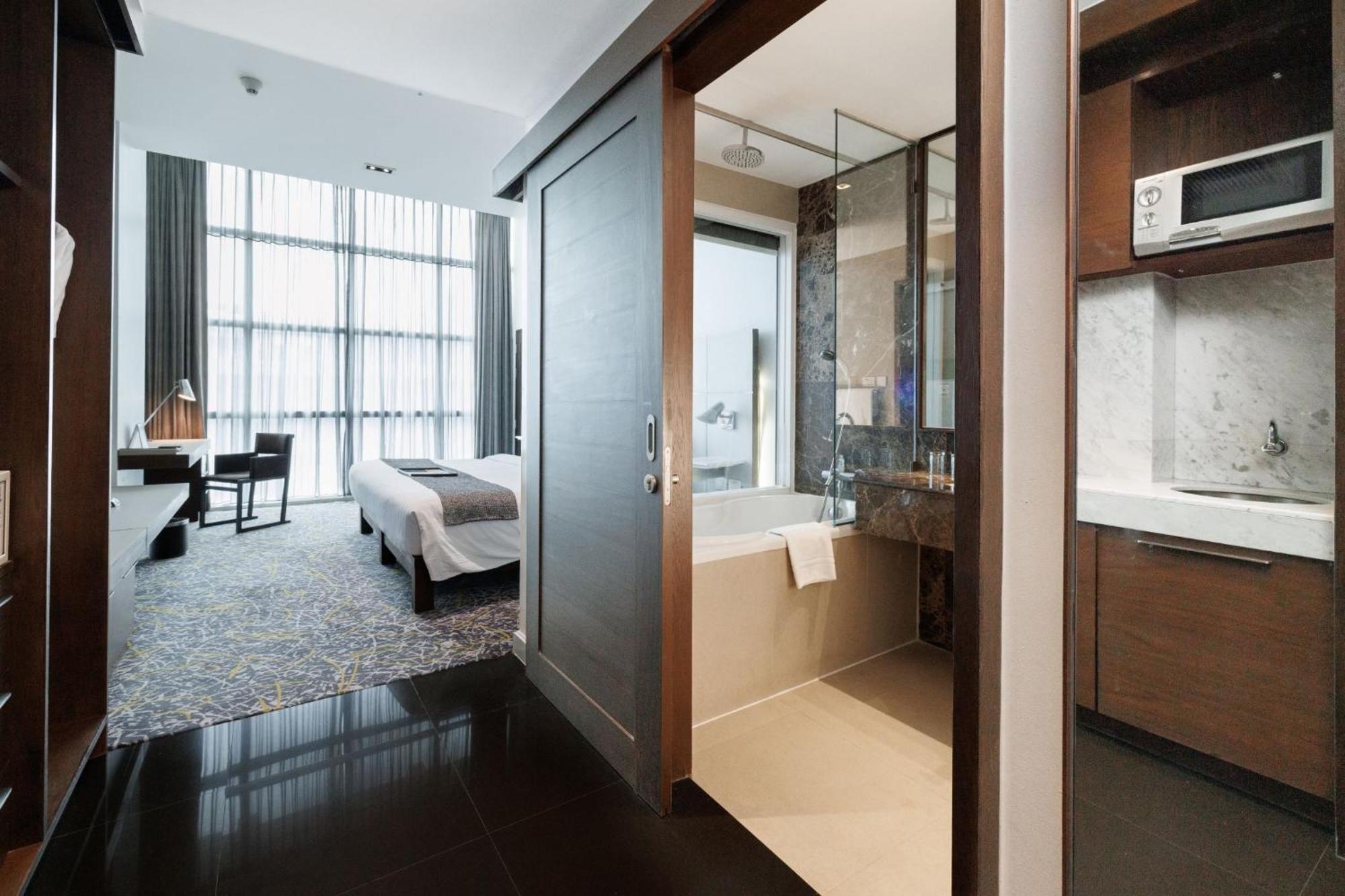 S31 Sukhumvit Hotel Banguecoque Exterior foto